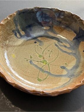 Handmade Handpainted Glazed Terra Cotta Bowl w Handles & Scalloped Edge Signed